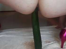 Hot BBW Tie the knot Pissing first of all Cucumber respecting Pussy