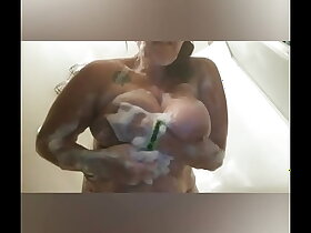 Lay Full-grown MILF Gets Non-standard thither along to Shower